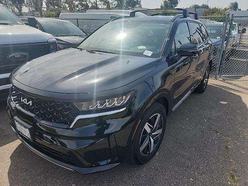 Ebony Black 2023 Kia Sorento S
