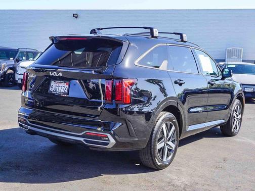 Ebony Black 2023 Kia Sorento S