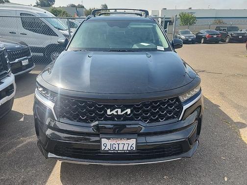 Ebony Black 2023 Kia Sorento S