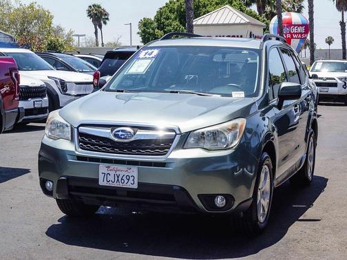 Jasmine Green Metallic 2014 Subaru Forester 2.5i Limited