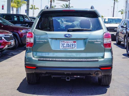 Jasmine Green Metallic 2014 Subaru Forester 2.5i Limited