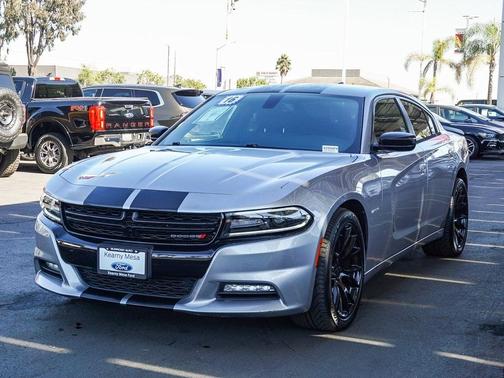 2016 Dodge Charger R/T