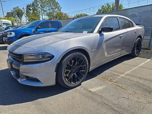 2016 Dodge Charger R/T