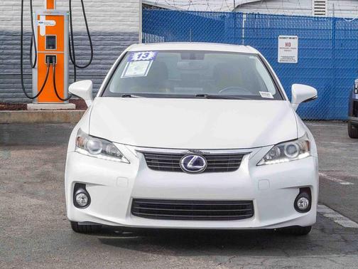 Starfire Pearl 2013 Lexus CT 200h Base