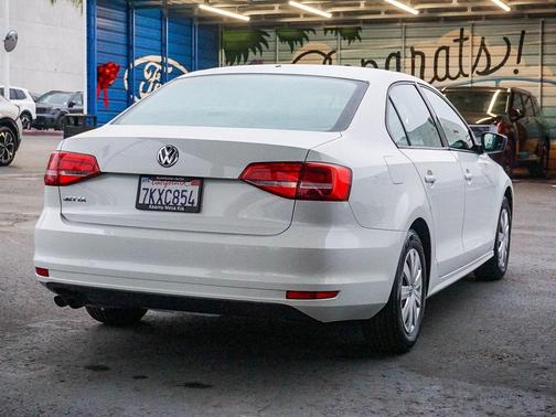 2015 Volkswagen Jetta 2.0L S