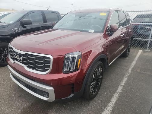 Red 2023 Kia Telluride SX-Prestige