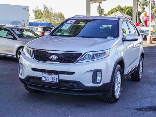 2015 Kia Sorento LX