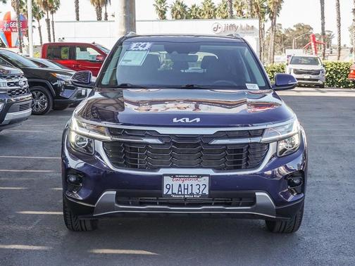 2024 Kia Seltos EX