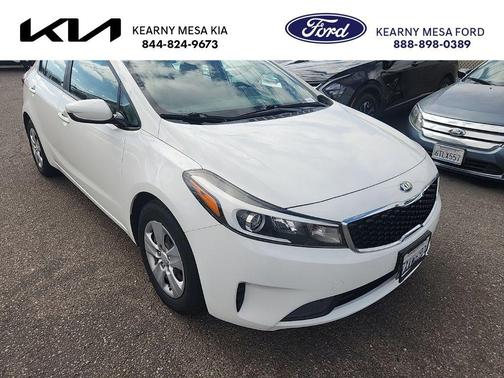 Clear White 2017 Kia Forte LX