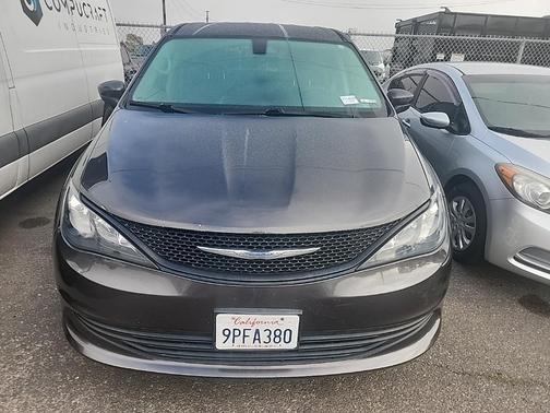 2018 Chrysler Pacifica L