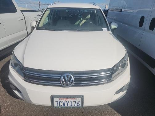2014 Volkswagen Tiguan Auto SE