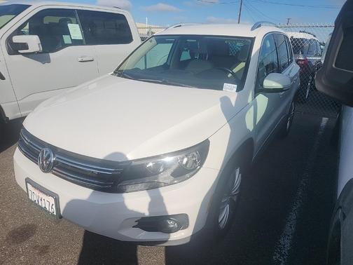 2014 Volkswagen Tiguan Auto SE