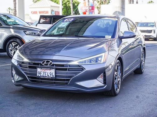 2020 Hyundai ELANTRA Limited