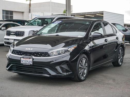2023 Kia Forte LXS