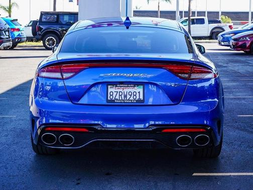 2022 Kia Stinger GT1