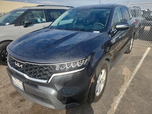 2023 Kia Sorento LX