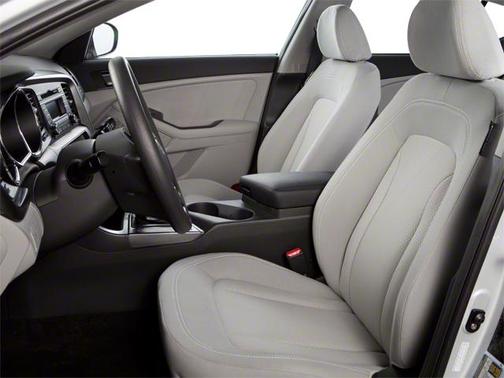 Ebony Black 2013 Kia Optima LX