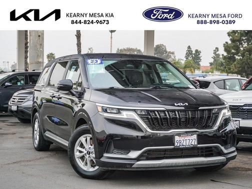 2023 Kia Carnival LX Seat Package