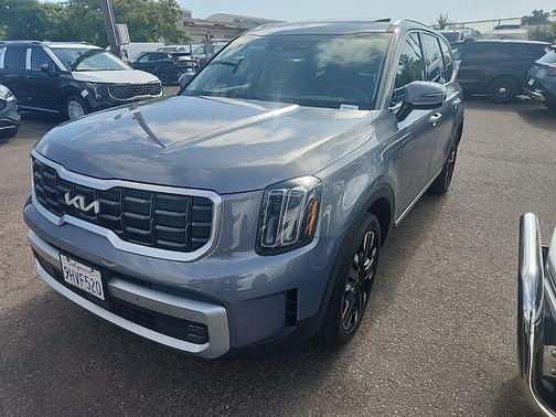 Everlasting Silver 2024 Kia Telluride SX
