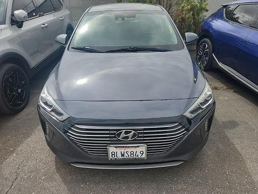 2019 Hyundai IONIQ Plug-In Hybrid Base