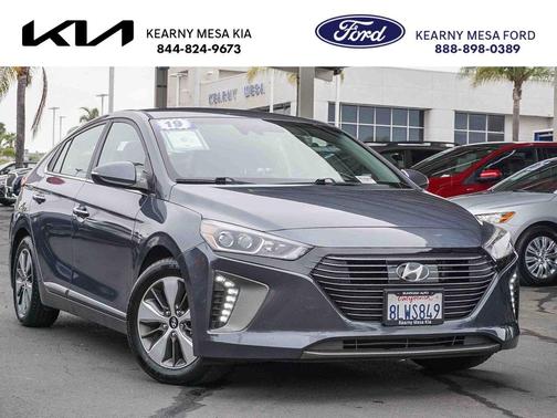 2019 Hyundai IONIQ Plug-In Hybrid Base