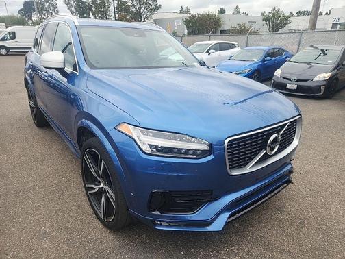 Blue Metallic 2018 Volvo XC90 T6 R-Design