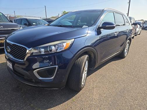 Blaze Blue 2016 Kia Sorento LX