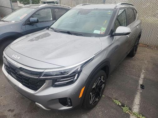 Steel Gray 2024 Kia Seltos SX