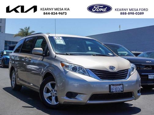 2014 Toyota Sienna LE