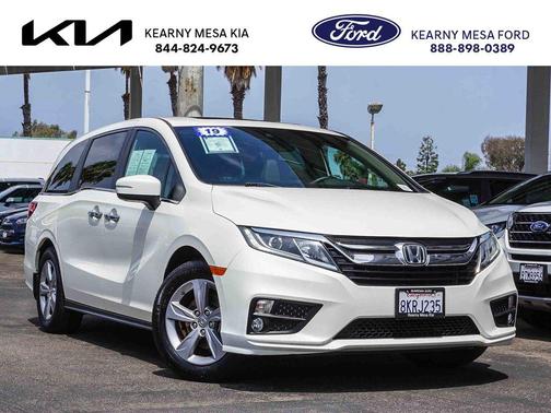 White 2019 Honda Odyssey EX-L