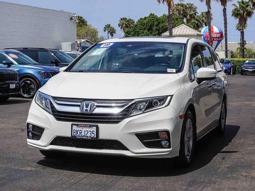 White 2019 Honda Odyssey EX-L