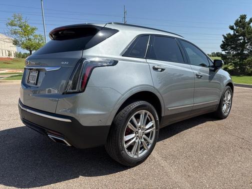 2023 Cadillac XT5 Sport