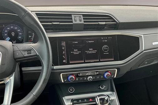 2023 Audi Q3 45 S line Premium