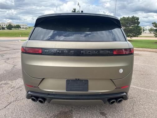 2024 Land Rover Range Rover Sport SV Edition One Carbon Bronze