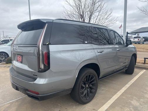 2024 Cadillac Escalade Sport