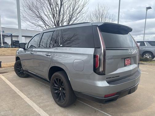 2024 Cadillac Escalade Sport