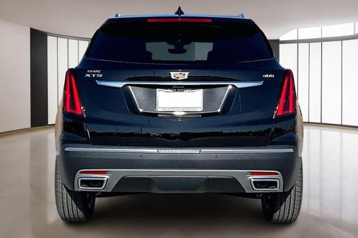Stellar Black Metallic 2026 Cadillac XT5 Premium Luxury
