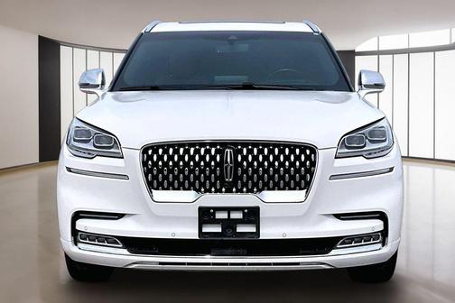 White Metallic 2020 Lincoln Aviator Black Label AWD
