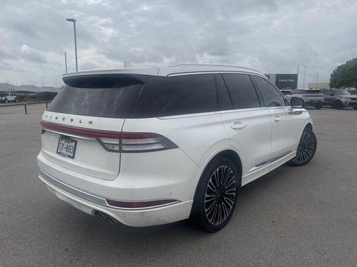 White Metallic 2020 Lincoln Aviator Black Label AWD