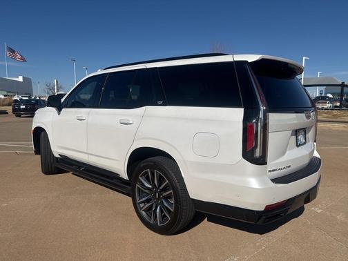 2024 Cadillac Escalade Sport