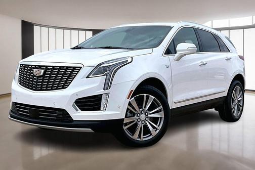Crystal White Tri-Coat 2026 Cadillac XT5 Premium Luxury