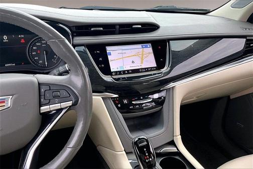 2022 Cadillac XT6 Premium Luxury FWD