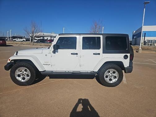 2013 Jeep Wrangler Unlimited Sahara