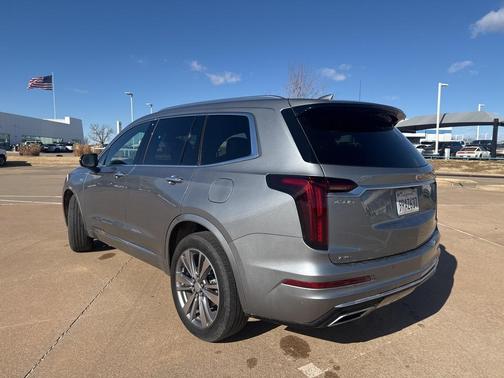 2025 Cadillac XT6 Premium Luxury AWD