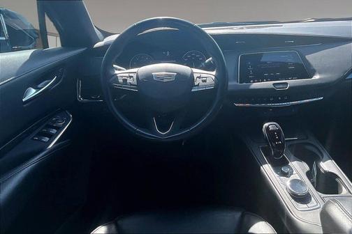Stellar Black Metallic 2023 Cadillac XT4 Luxury