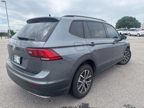 Platinum Gray Metallic 2021 Volkswagen Tiguan 2.0T S