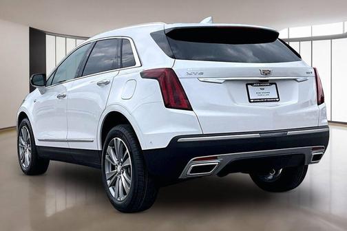 Crystal White Tri-Coat 2026 Cadillac XT5 Premium Luxury