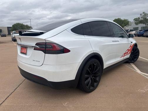 2020 Tesla Model X Long Range
