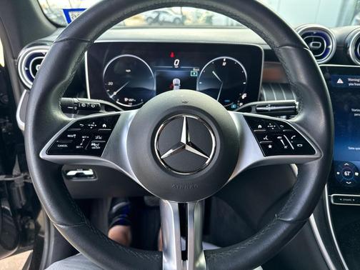 2023 Mercedes-Benz GLC 300 Base 4MATIC
