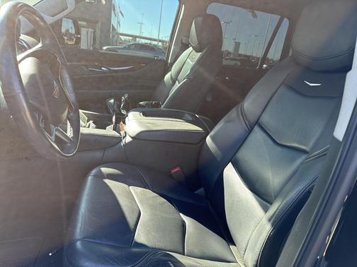 2020 Cadillac Escalade Premium Luxury